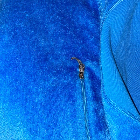Small women’s blue Patagonia fleece zipper - Picture 2 of 3